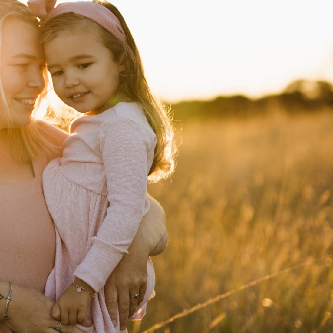 3 Ways to Build a Support Network as a Mother